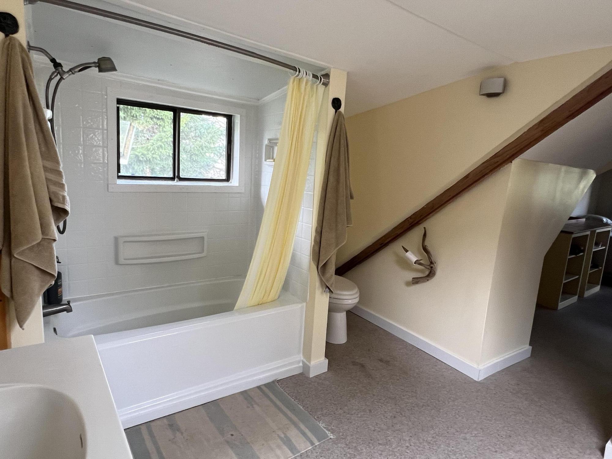 17 Clark Street Eastport ME 04631