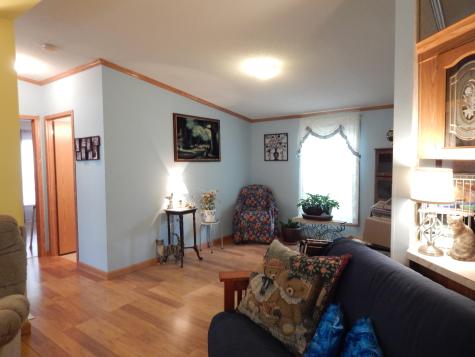 14 Sycamore Drive Norway ME 04268