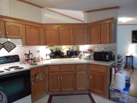 14 Sycamore Drive Norway ME 04268