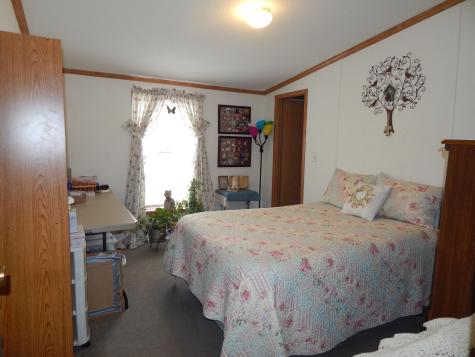 14 Sycamore Drive Norway ME 04268