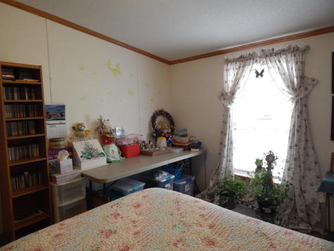 14 Sycamore Drive Norway ME 04268