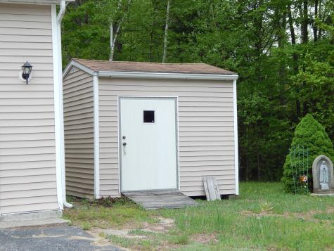 14 Sycamore Drive Norway ME 04268