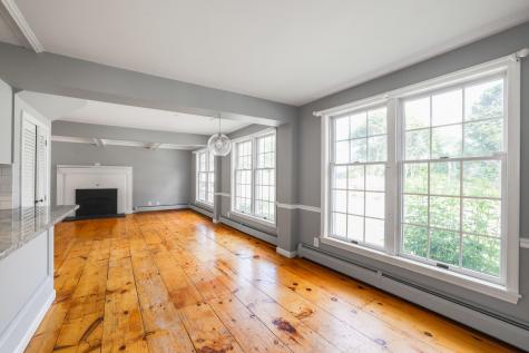 11 Chase Hill Road Kennebunk ME 04043
