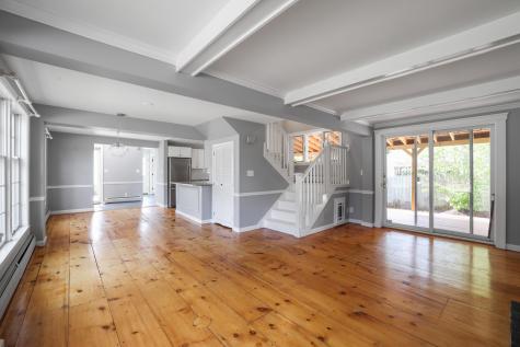 11 Chase Hill Road Kennebunk ME 04043