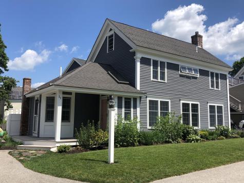 11 Chase Hill Road Kennebunk ME 04043