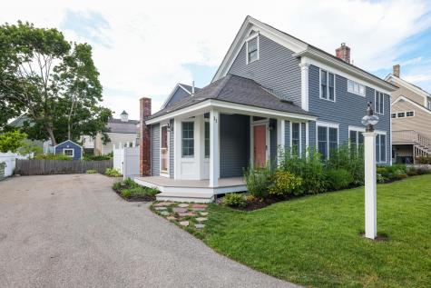 11 Chase Hill Road Kennebunk ME 04043