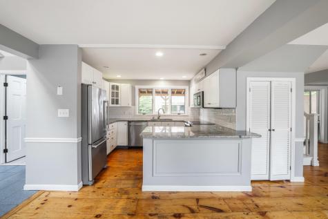 11 Chase Hill Road Kennebunk ME 04043