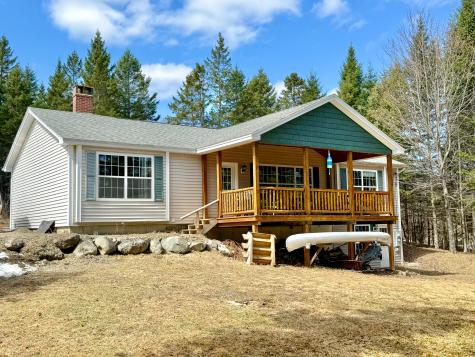 17 Mountain Road Oxbow ME 04764