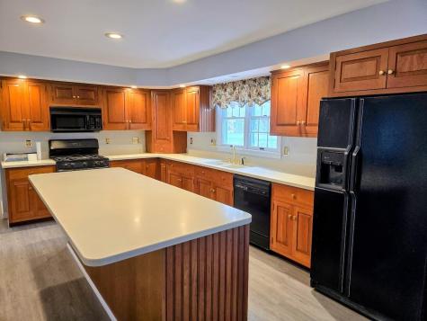 42 Western Avenue East Millinocket ME 04430