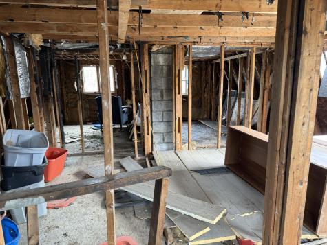 1 Pine View Drive Winterport ME 04496