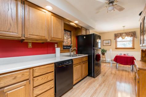 332 Sanford Road Wells ME 04090