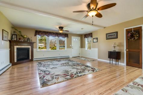 332 Sanford Road Wells ME 04090