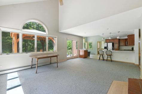 33 Hillview Lane Lewiston ME 04240