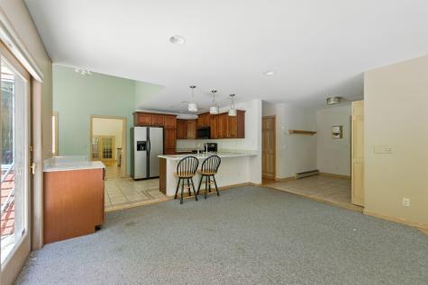 33 Hillview Lane Lewiston ME 04240