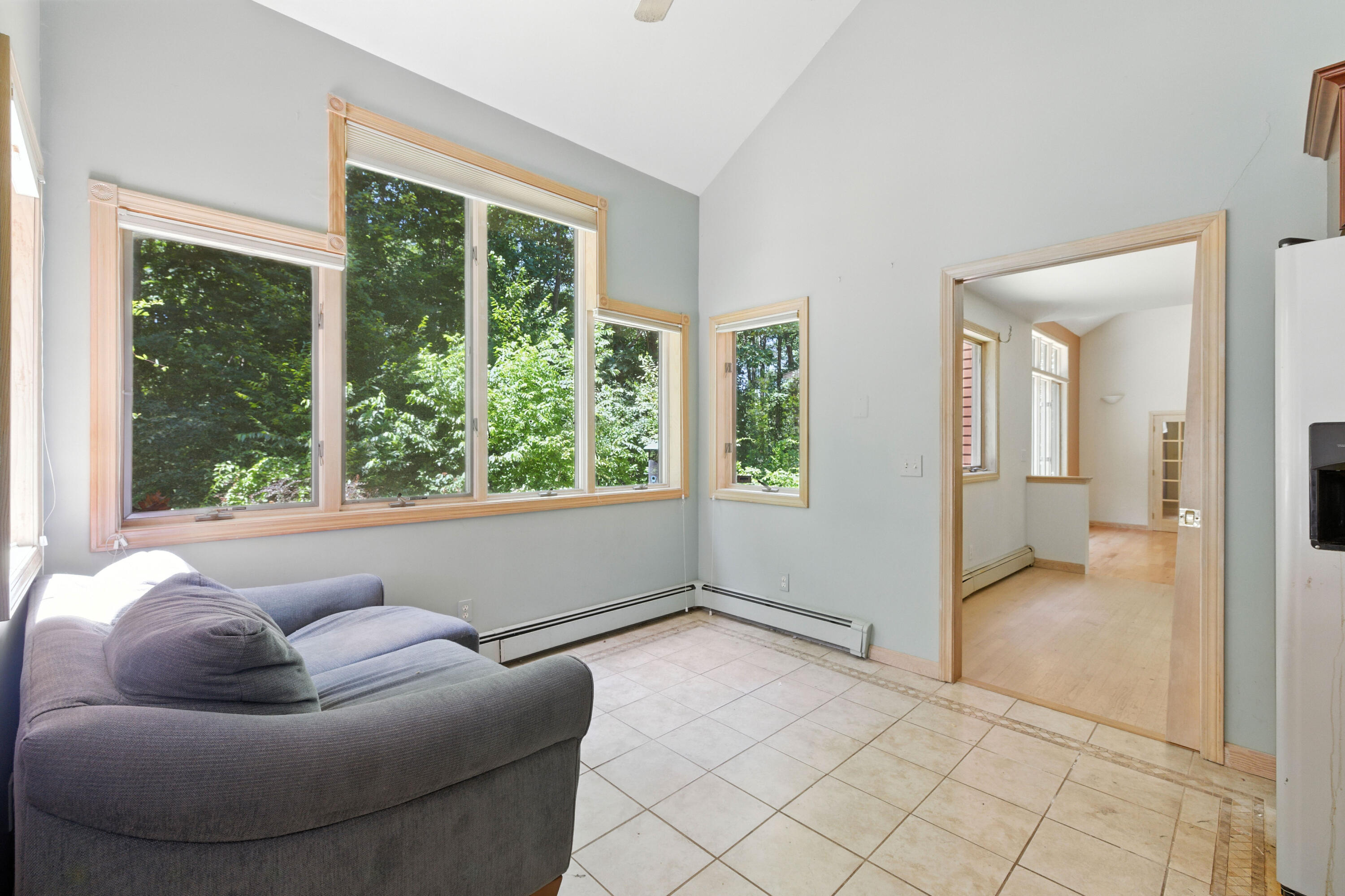 33 Hillview Lane Lewiston ME 04240