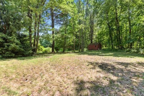 33 Hillview Lane Lewiston ME 04240