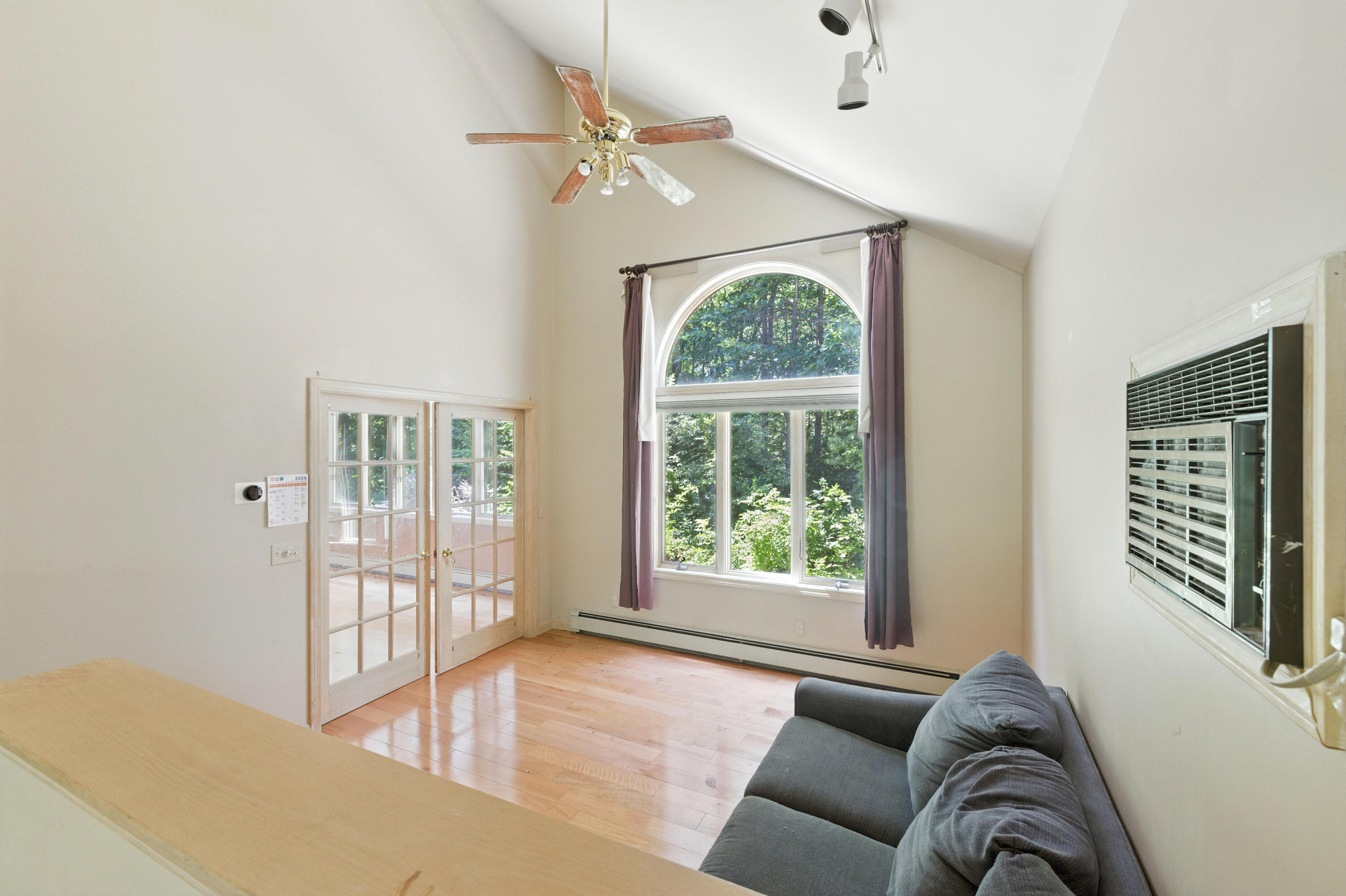 33 Hillview Lane Lewiston ME 04240