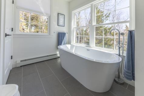 52 Boulder Cove Way Lamoine ME 04605