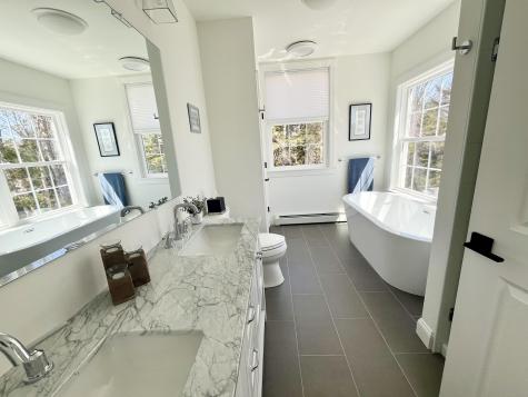 52 Boulder Cove Way Lamoine ME 04605