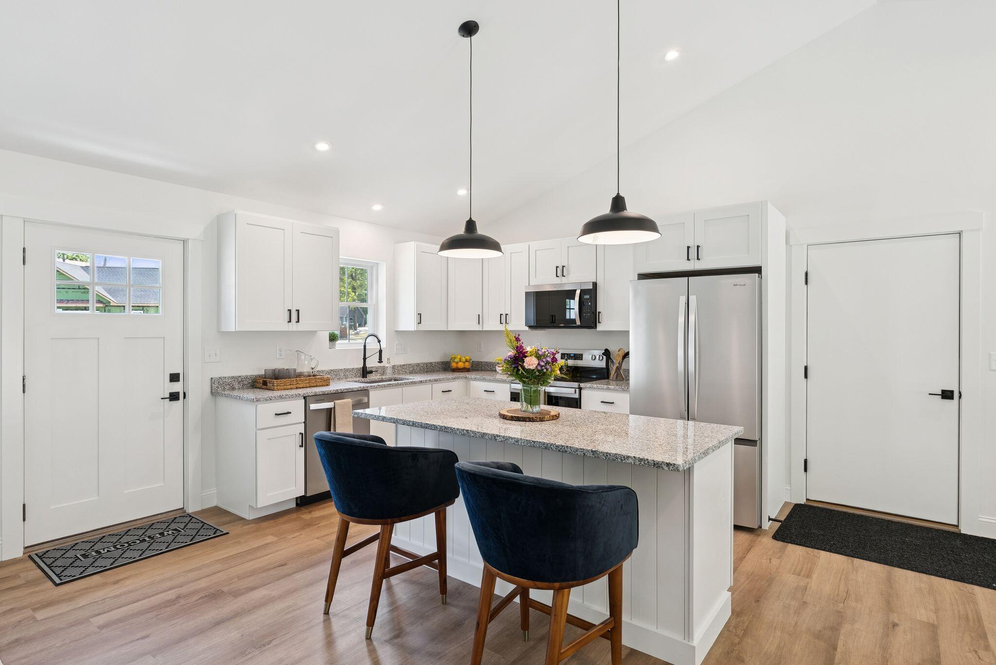 3 Lindsay Way Sidney ME 04330