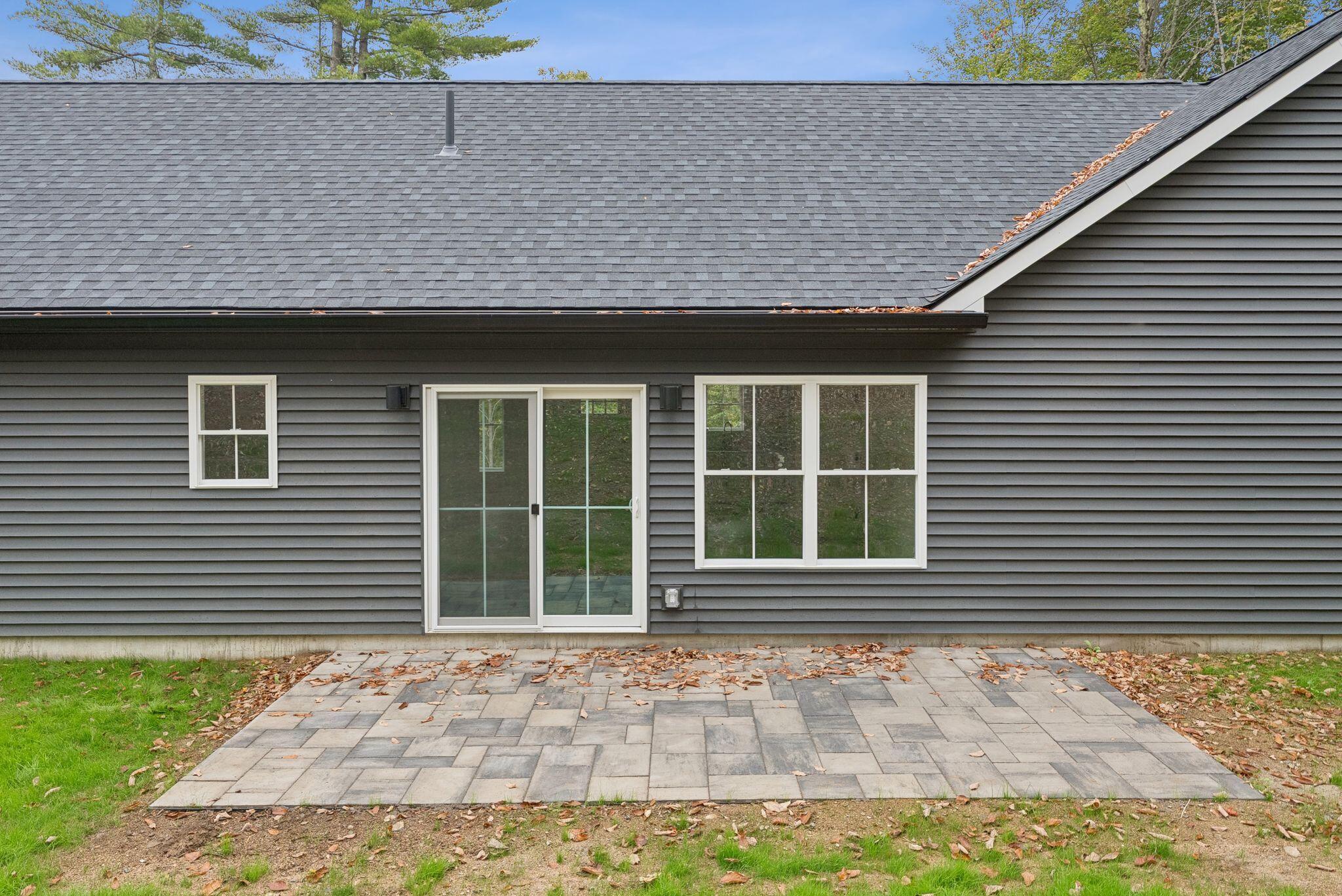 3 Lindsay Way Sidney ME 04330