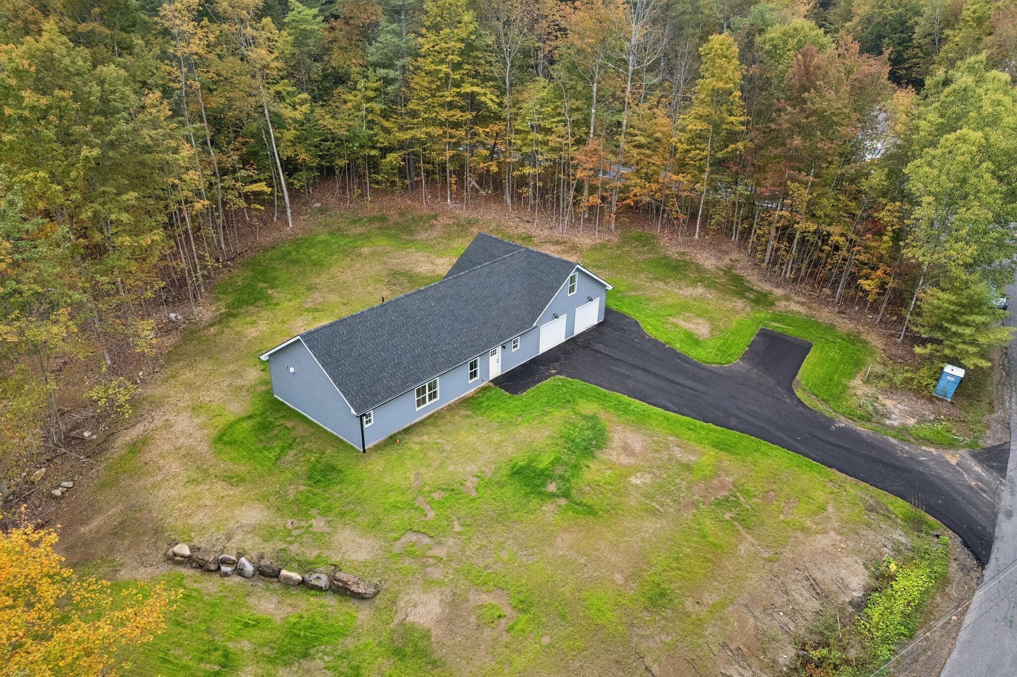 3 Lindsay Way Sidney ME 04330