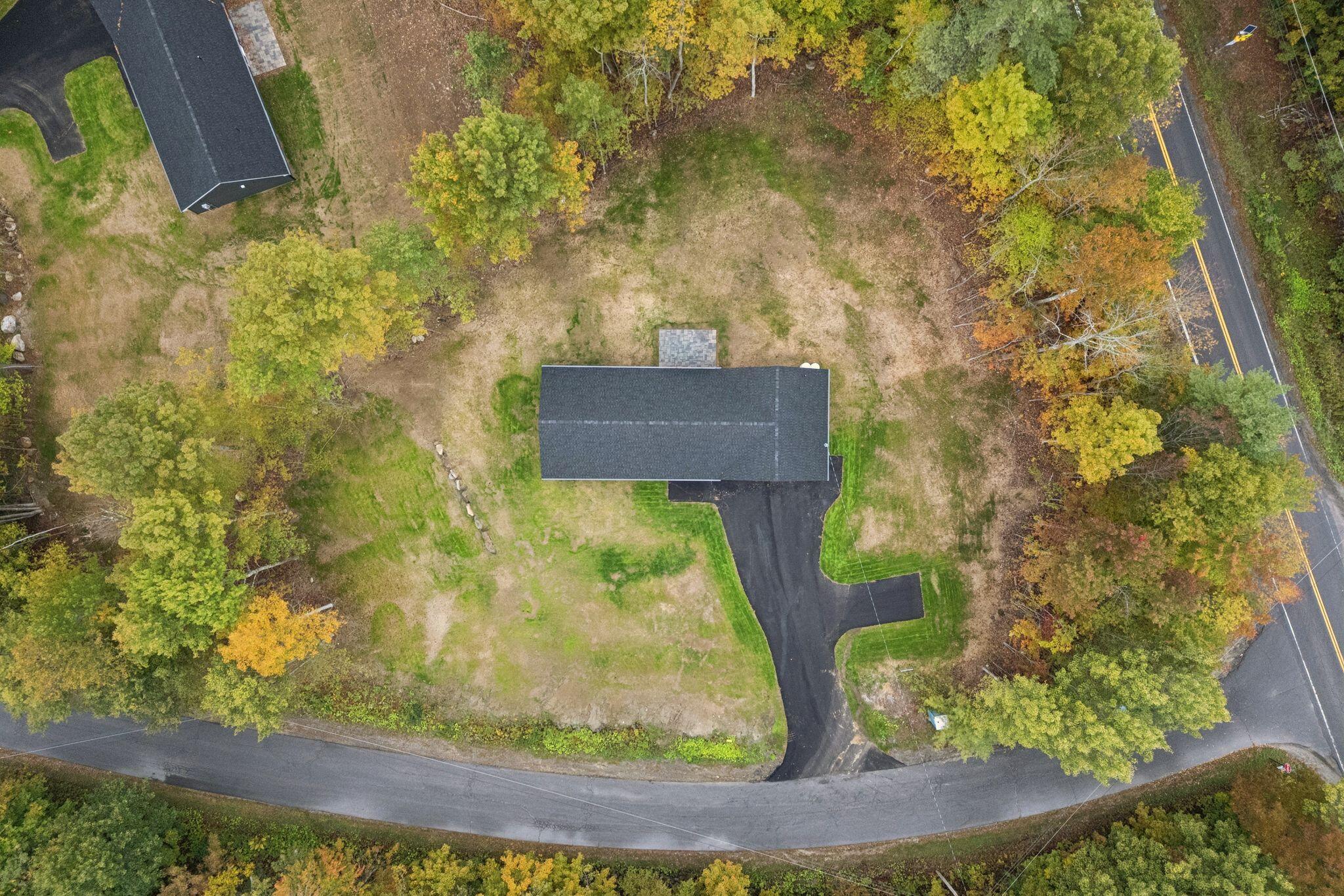 3 Lindsay Way Sidney ME 04330