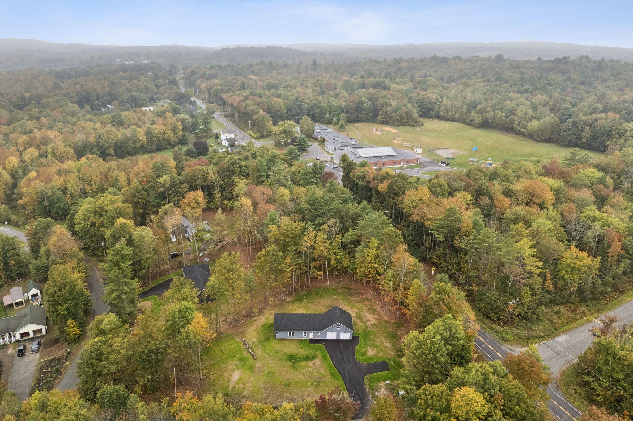 3 Lindsay Way Sidney ME 04330