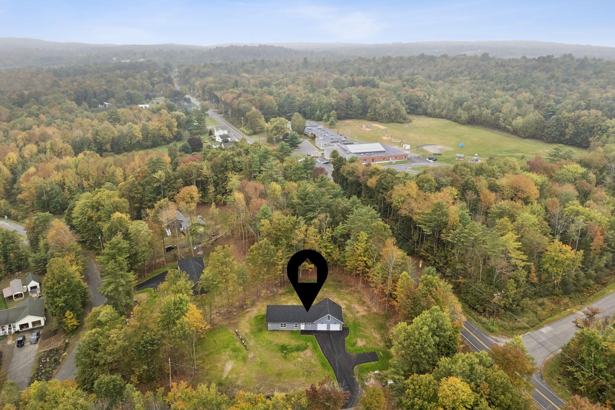 3 Lindsay Way Sidney ME 04330