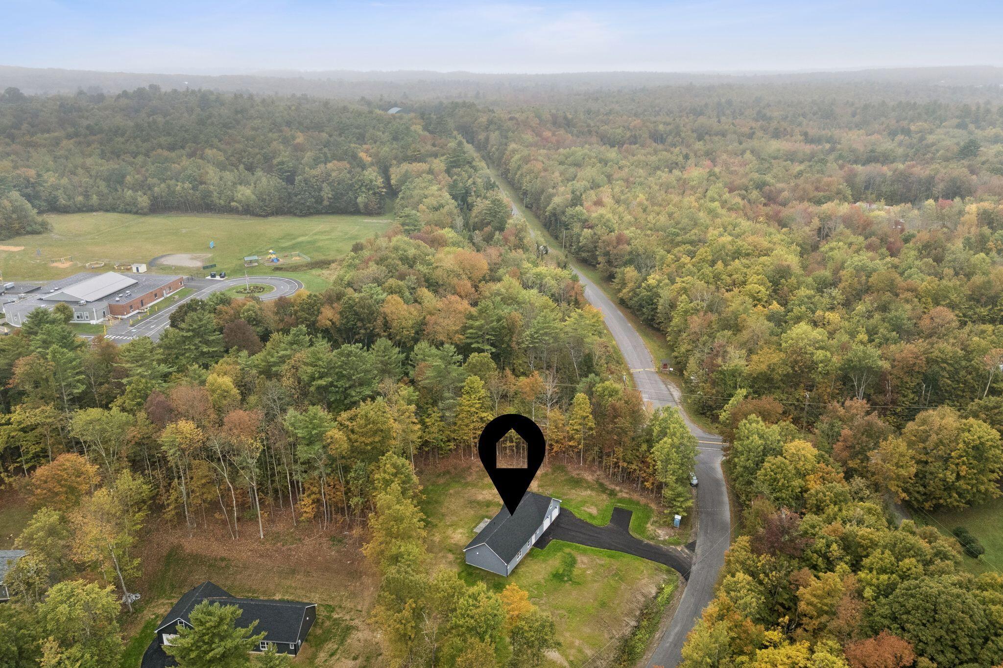 3 Lindsay Way Sidney ME 04330