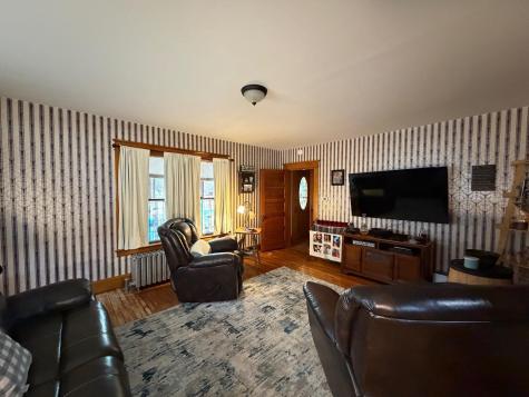 21 Bowdoin Street Houlton ME 04730