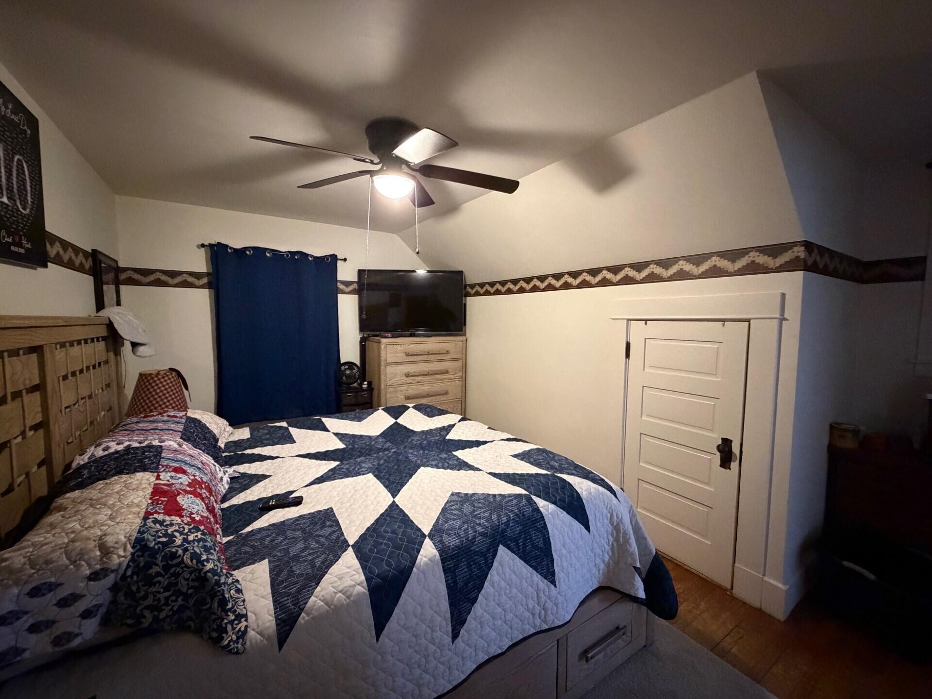 21 Bowdoin Street Houlton ME 04730