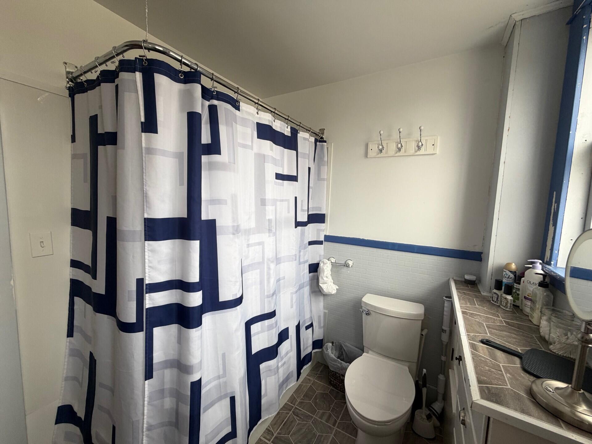 21 Bowdoin Street Houlton ME 04730