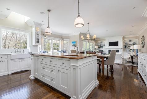 8 Mayflower Road Falmouth ME 04105