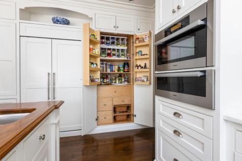 8 Mayflower Road Falmouth ME 04105