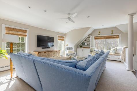 8 Mayflower Road Falmouth ME 04105