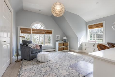 8 Mayflower Road Falmouth ME 04105
