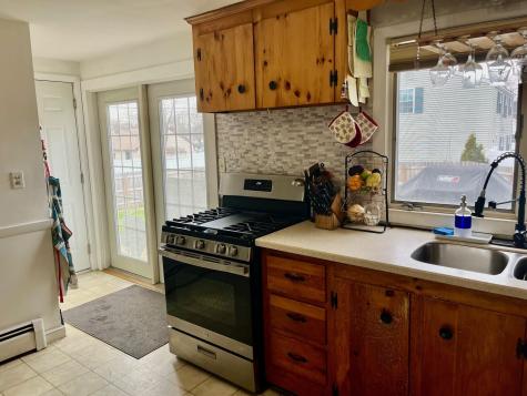 19 Hicks Street Portland ME 04103