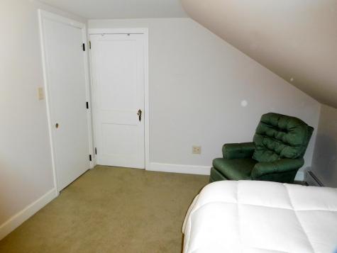 9 Hutchinson Street Lewiston ME 04240