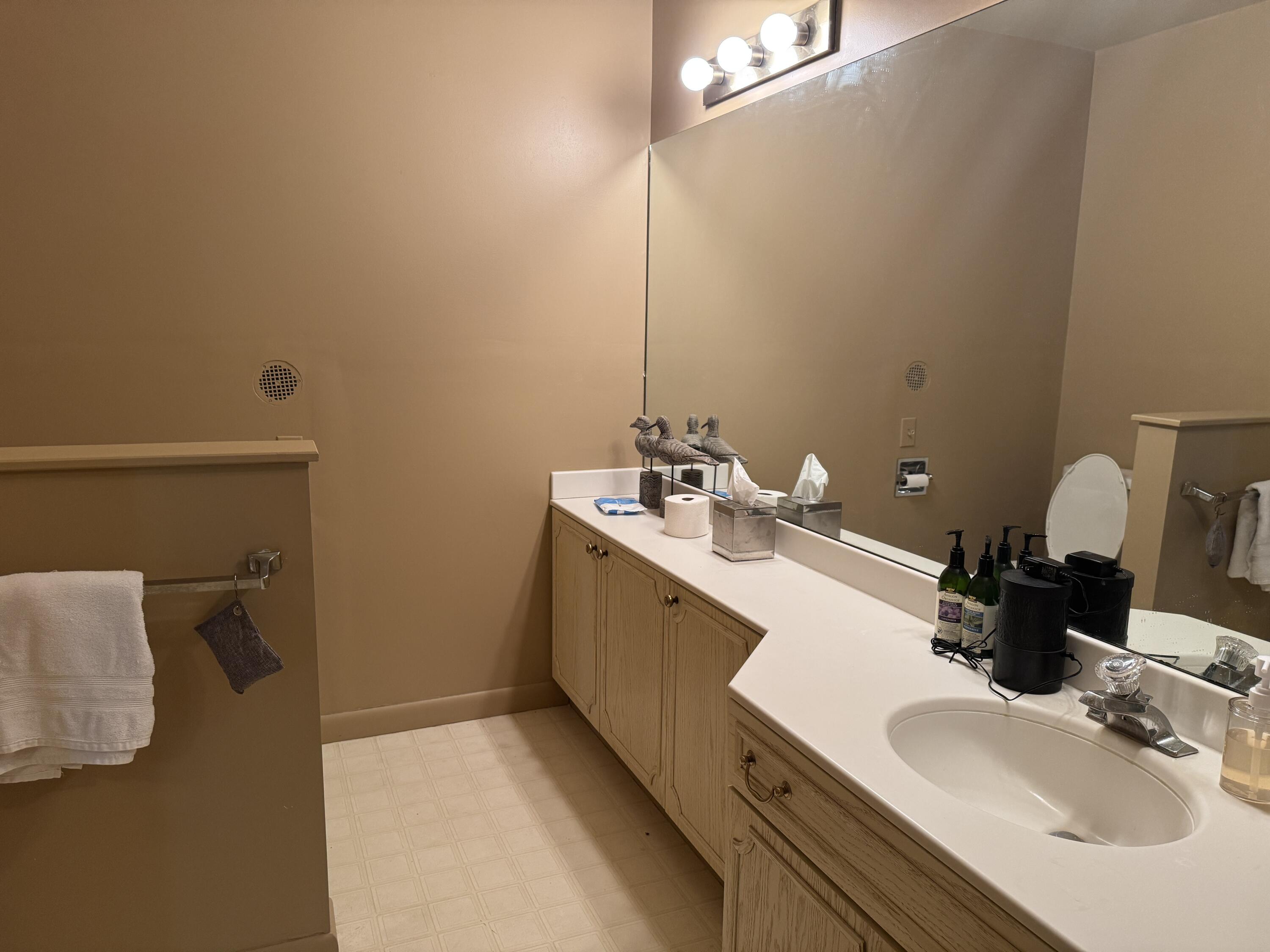 36 Wiegand Place Deer Isle ME 04650