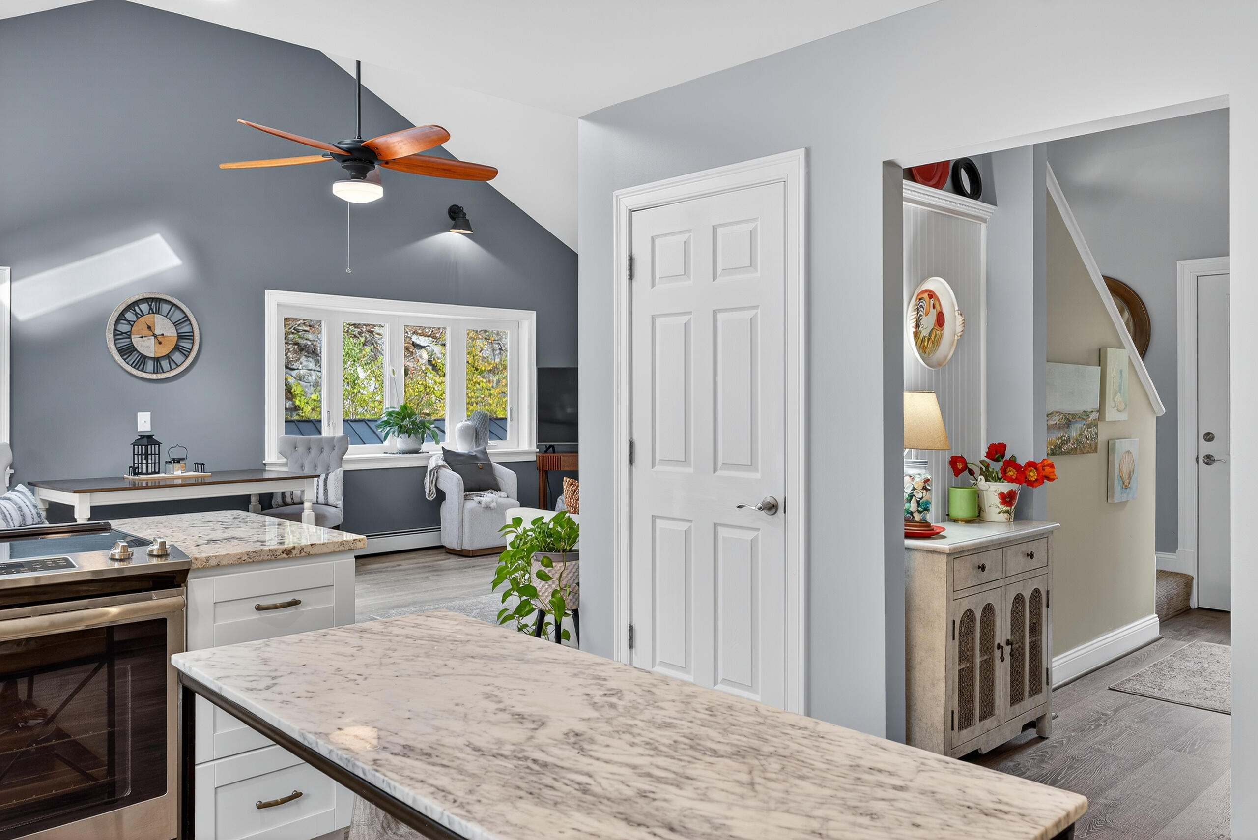 71 Mountain Road York ME 03902