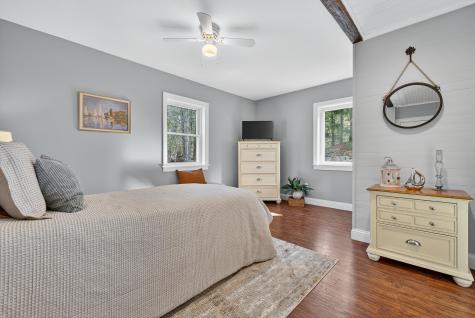 71 Mountain Road York ME 03902