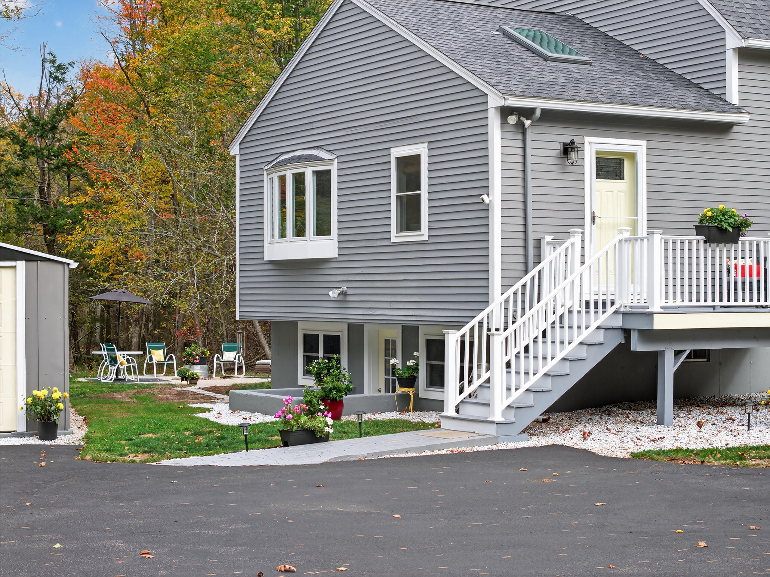 71 Mountain Road York ME 03902