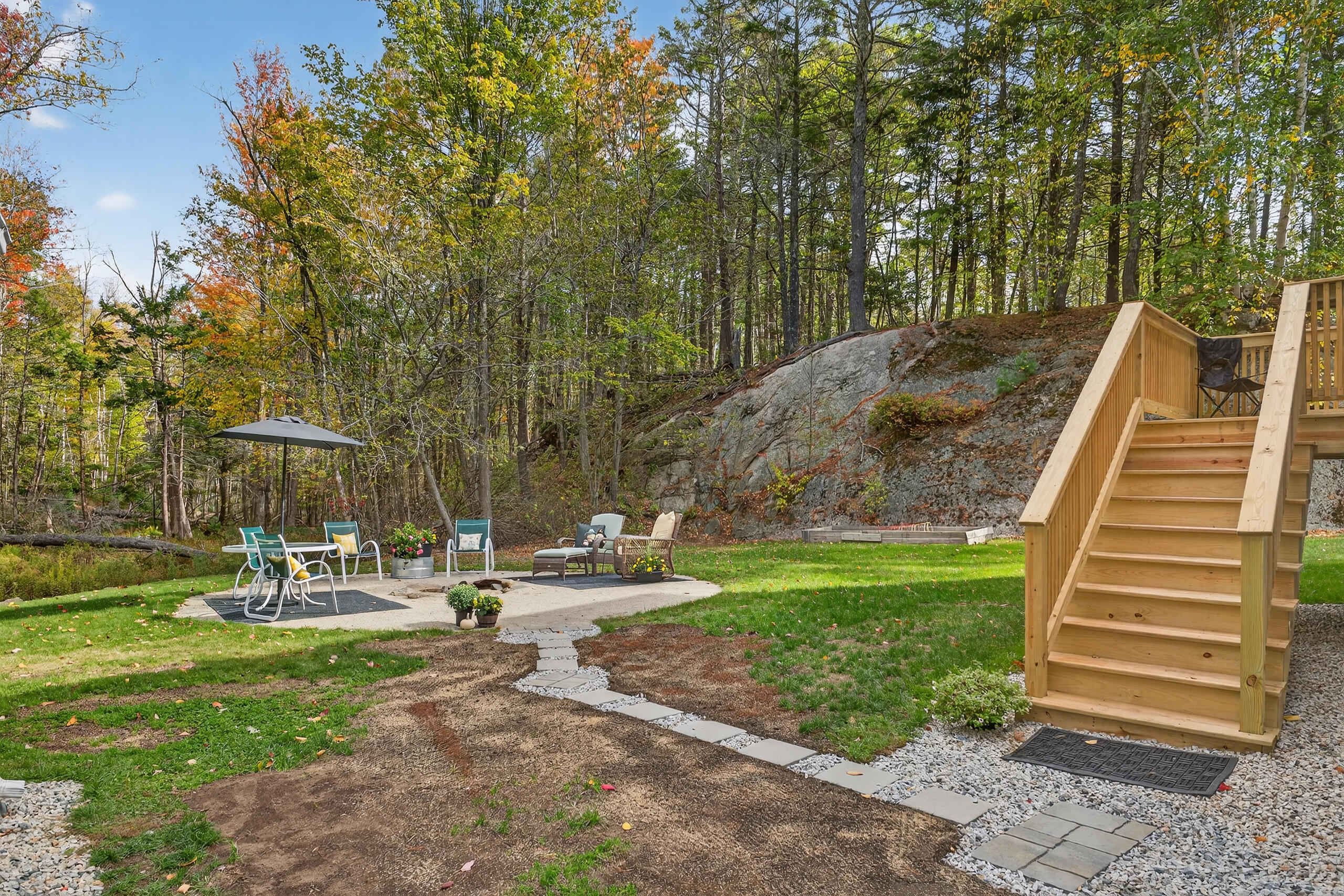 71 Mountain Road York ME 03902