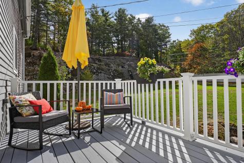 71 Mountain Road York ME 03902