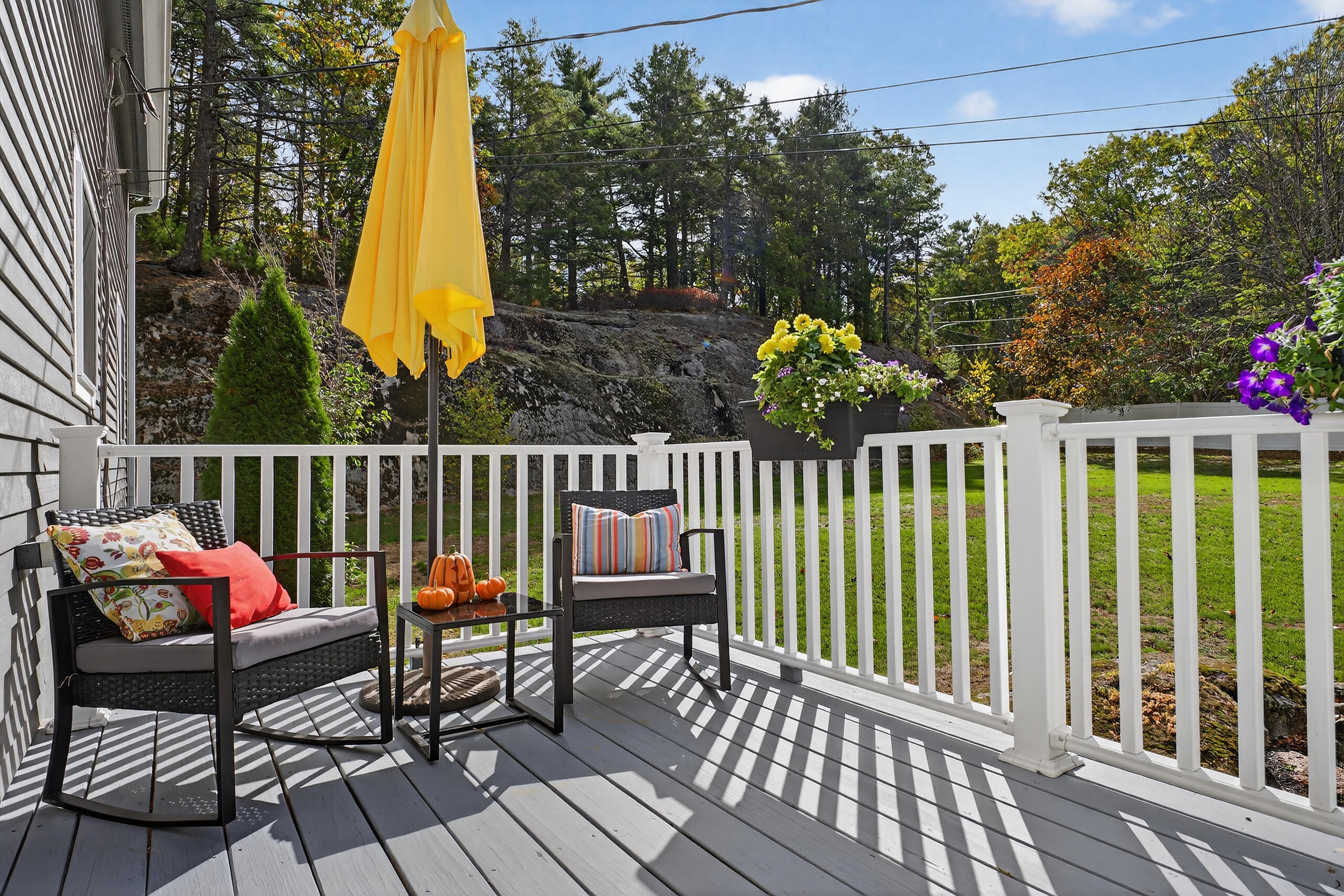 71 Mountain Road York ME 03902