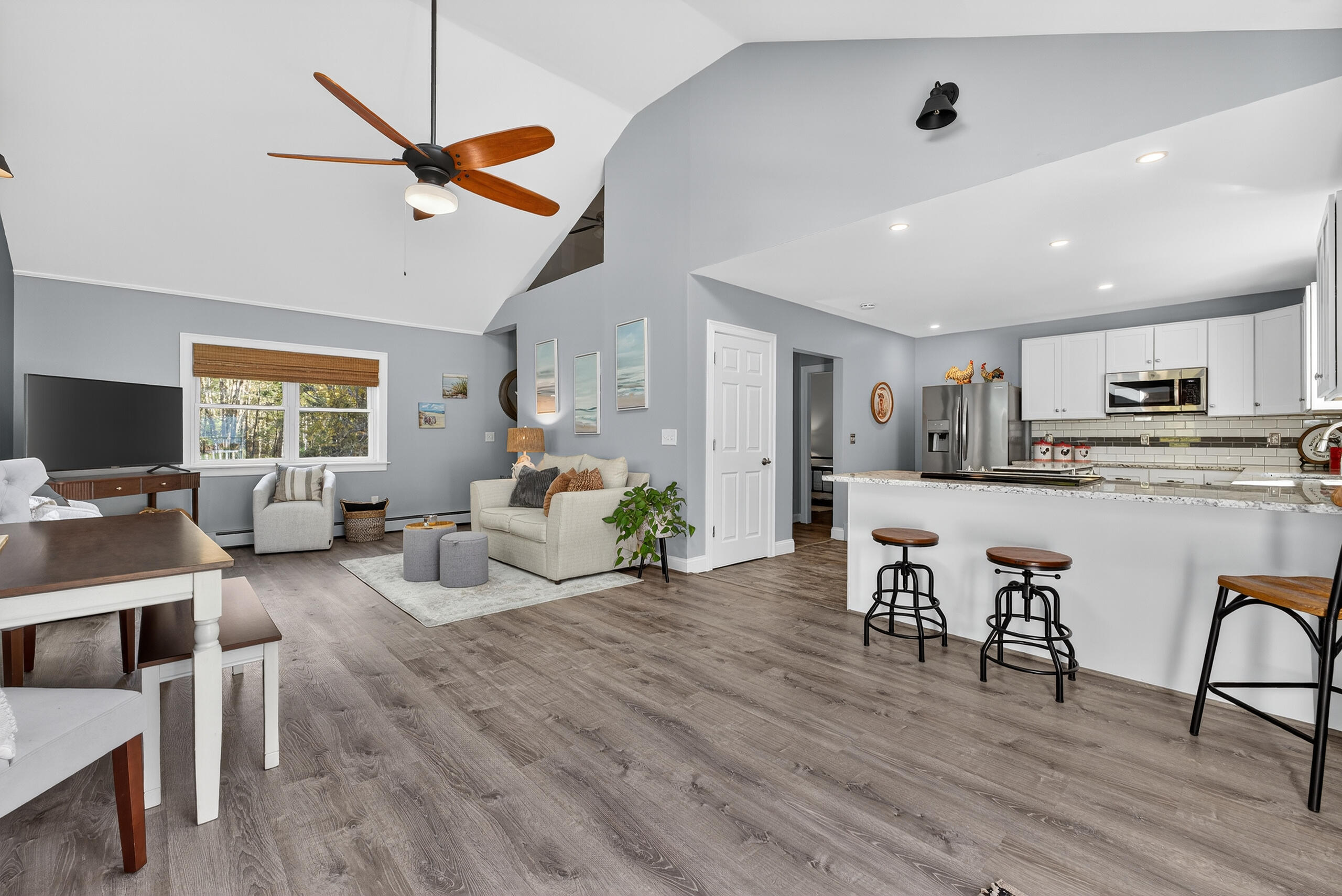 71 Mountain Road York ME 03902