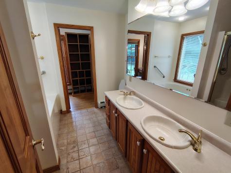 100 Weber Lane Calais ME 04619