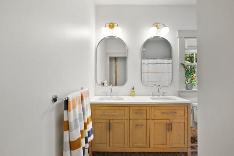 11 Tide Water Drive Biddeford ME 04005