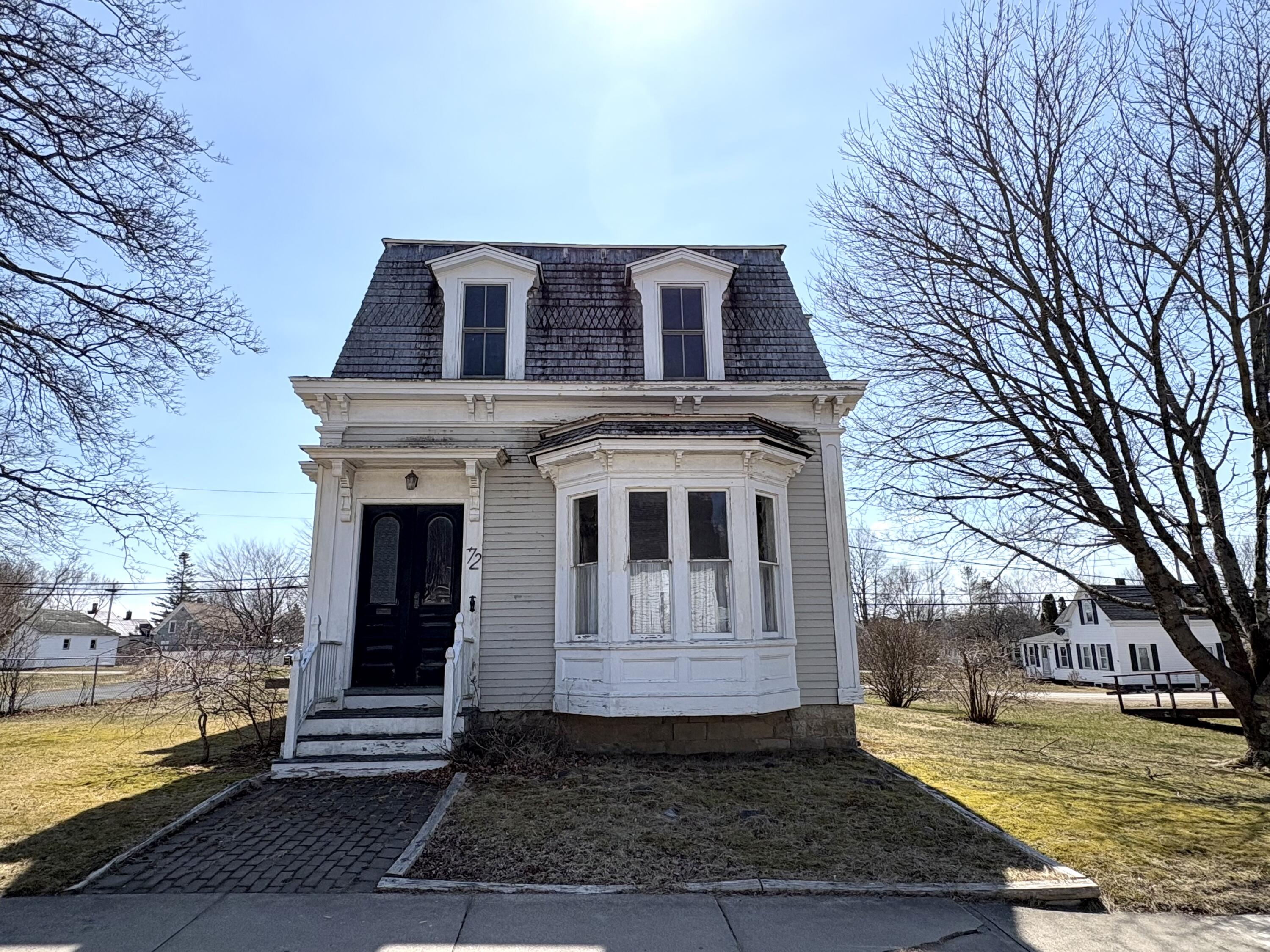 72 Washington Street Eastport ME 04631